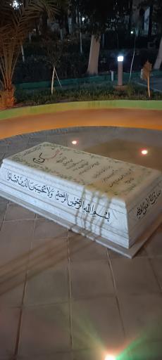 عکس مقبره شهید گمنام