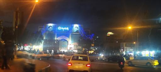 عکس درب هفده شهریور بازار رضا