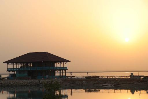 عکس دهکده توریستی بوشهر