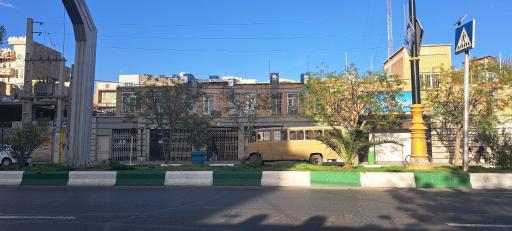 عکس اداره دادگستری شهرستان ورامین