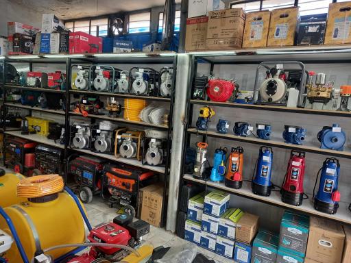 عکس فروشگاه آریاموتور