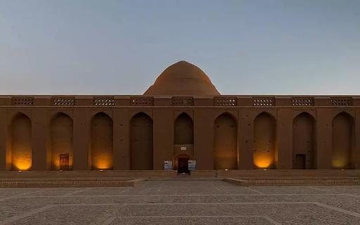 عکس یخچال خشتی میبد