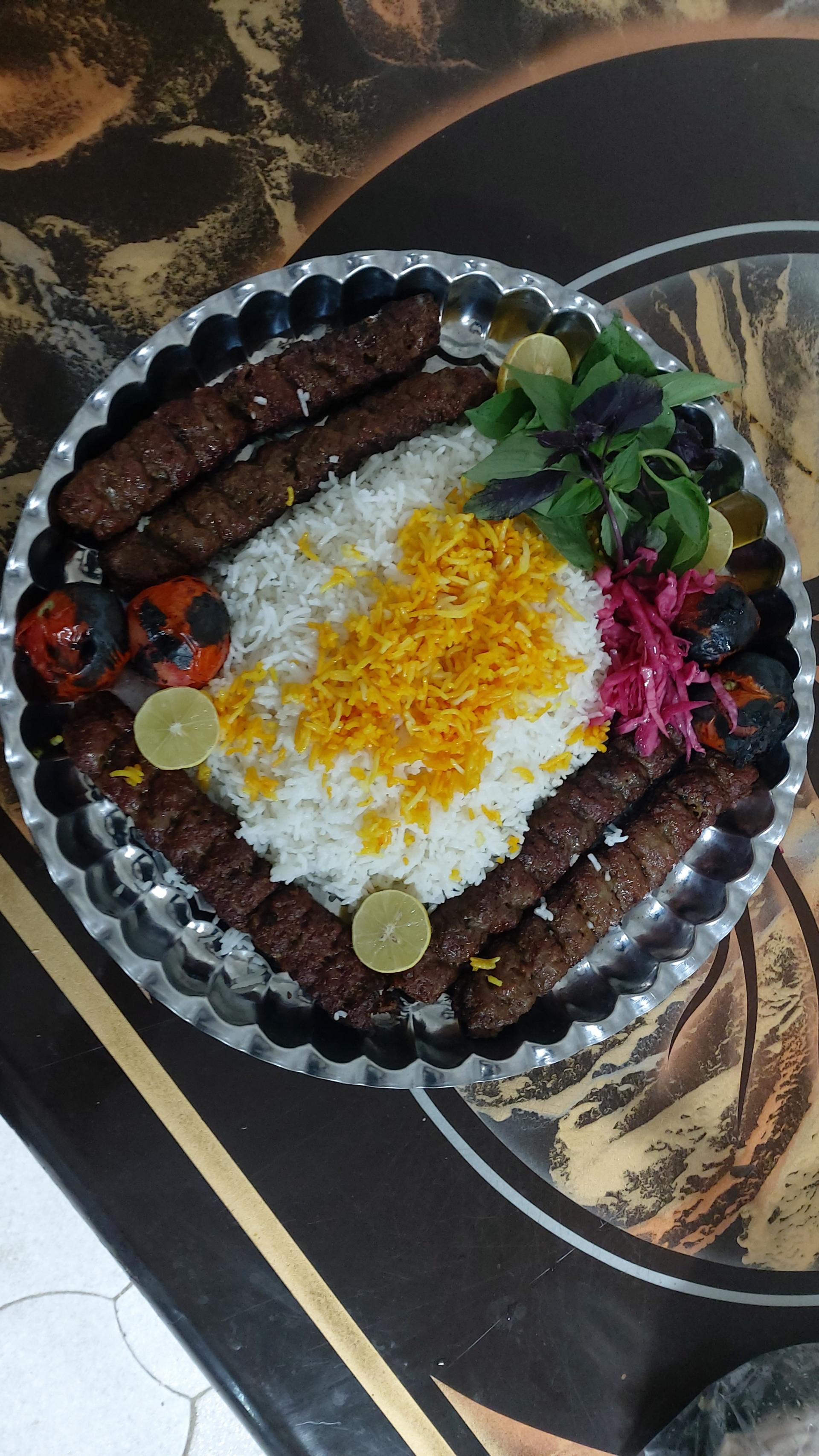 عکس رستوران همسفر