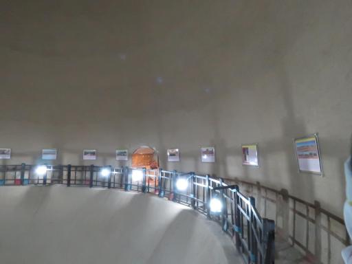 عکس یخچال خشتی میبد