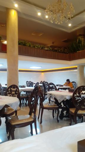 عکس رستوران شقایق