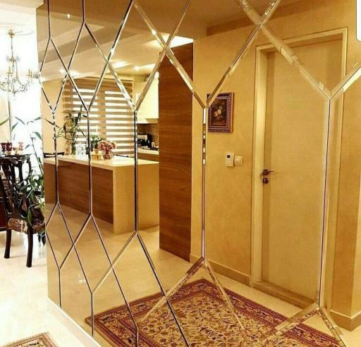 عکس شیشه بری وقاب سازی