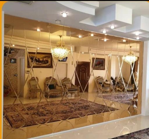 عکس شیشه بری وقاب سازی