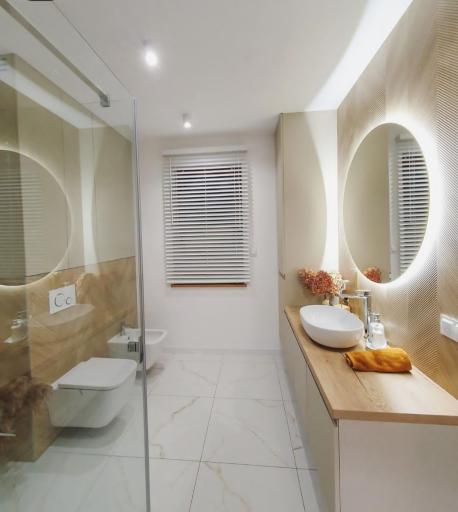 عکس شیشه بری وقاب سازی