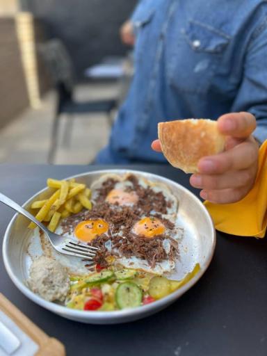 عکس رستوران و کافه نوفه