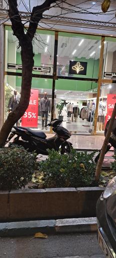 عکس پوشاک داریس (شعبه پاسداران)