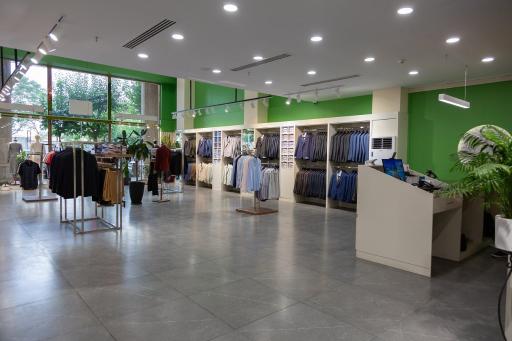 عکس پوشاک داریس (شعبه پاسداران)