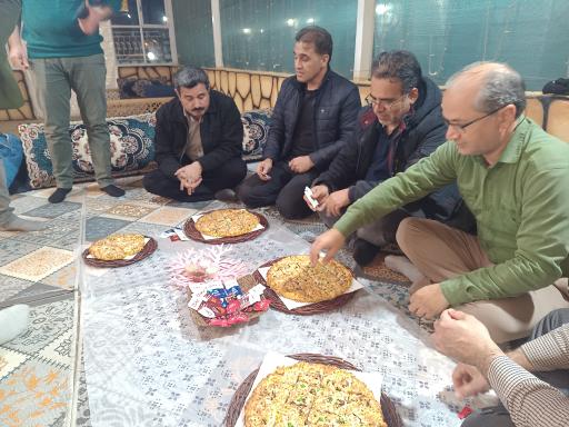 عکس پیتزا شبدیز