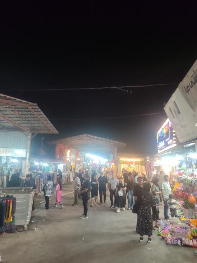 عکس بازار بزرگ رویان (بازار روسها)