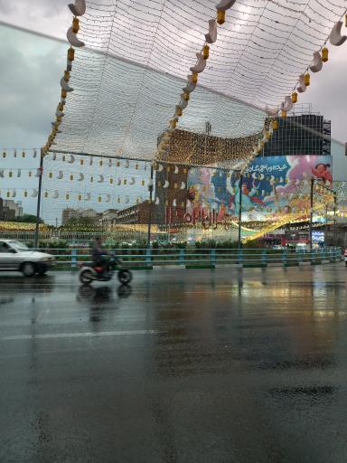 عکس میدان ولیعصر