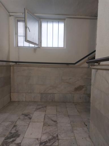 عکس سرویس بهداشتی مسجد جامع