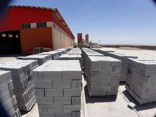 عکس مصالح‌ ساختمانی‌ سید رئیسی