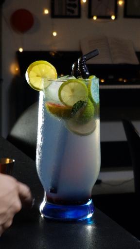 کافه امپراطور