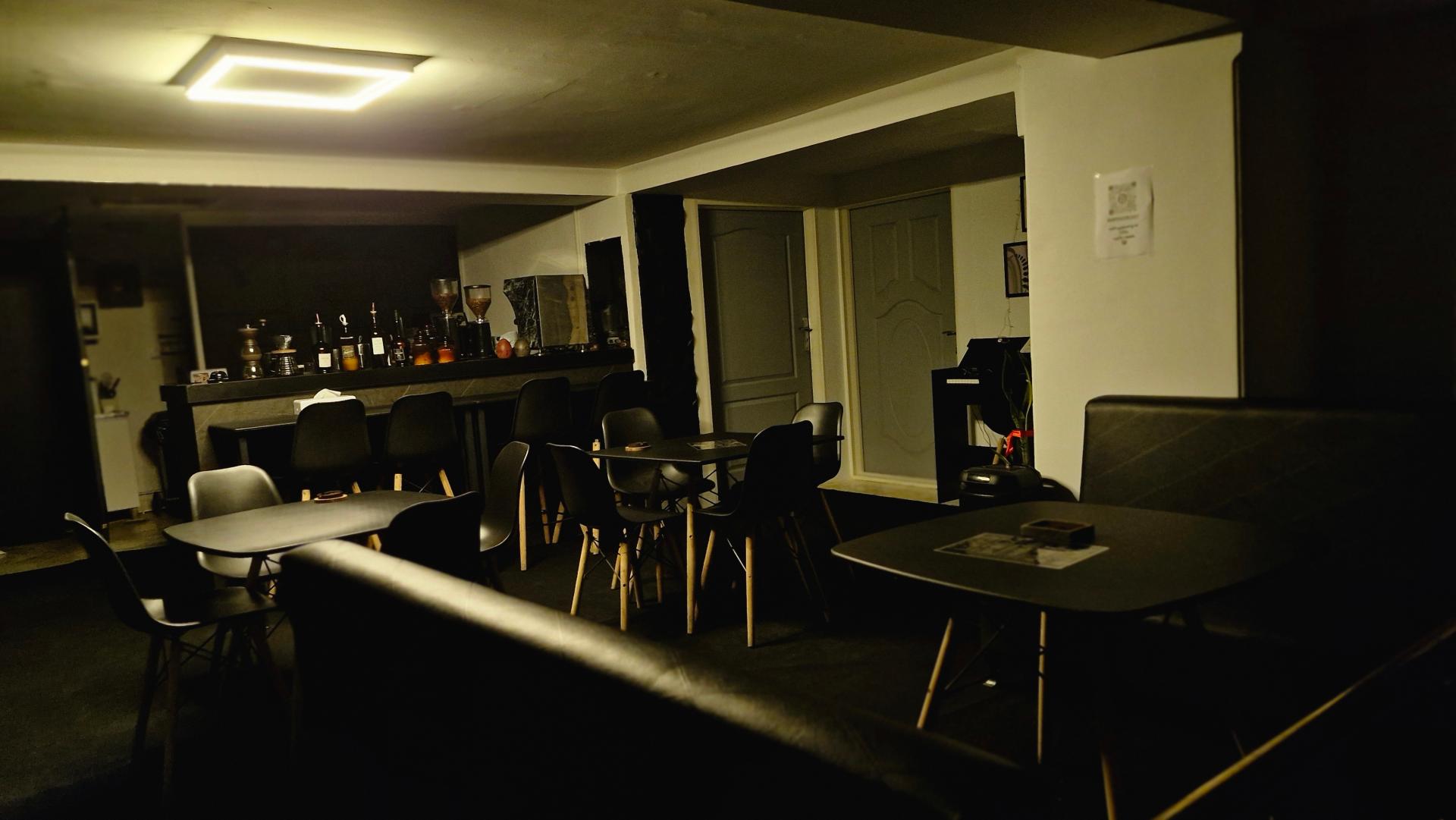 عکس کافه امپراطور