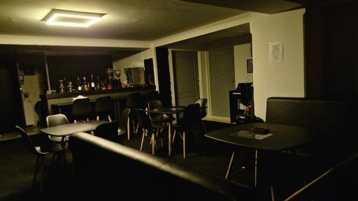 عکس کافه امپراطور