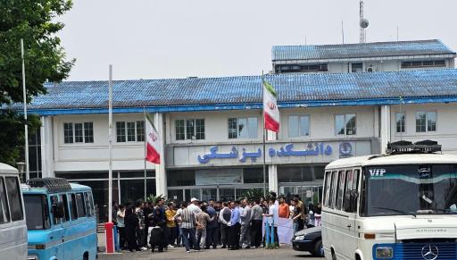 عکس دانشکده پزشکی رشت