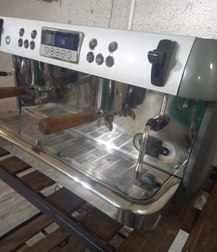 عکس آروما ورک رشت تعمیرات اسپرسو ساز