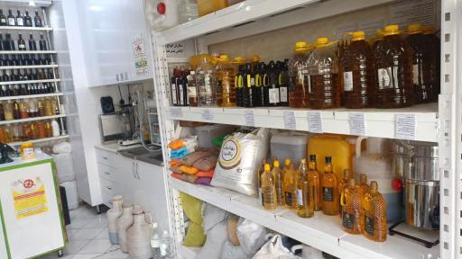 عکس روغن کده گلدن سنتر 