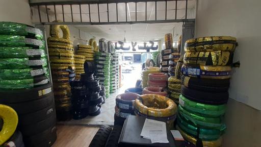 عکس لاستیک سلطانی شعبه ۱