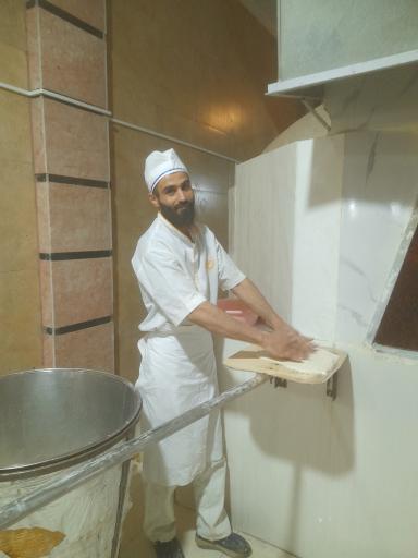 عکس سنگکی سنتی دکتر نان