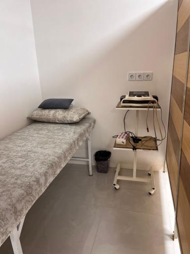 عکس فیزیوتراپی پرتو سلامت