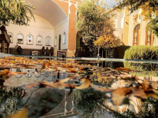 عکس دانشکده هنر و معماری یزد