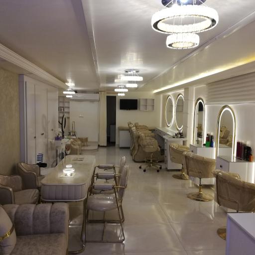عکس سالن زیبایی جواهر