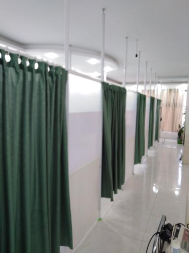 عکس فیزیوتراپی و طب سوزنی تخصصی بِهرَوِش