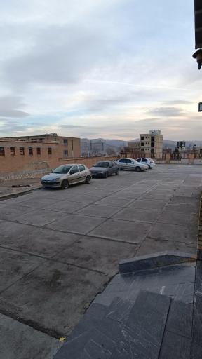 عکس سالن ورزشی فرهنگیان