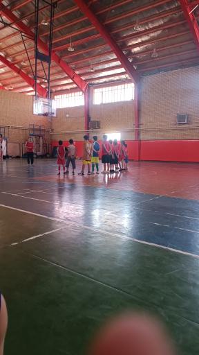 عکس سالن ورزشی فرهنگیان