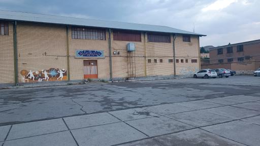 عکس سالن ورزشی فرهنگیان