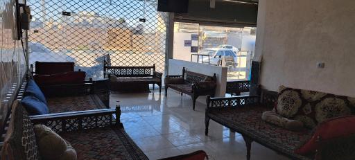 عکس سفره خانه رنگین کمان