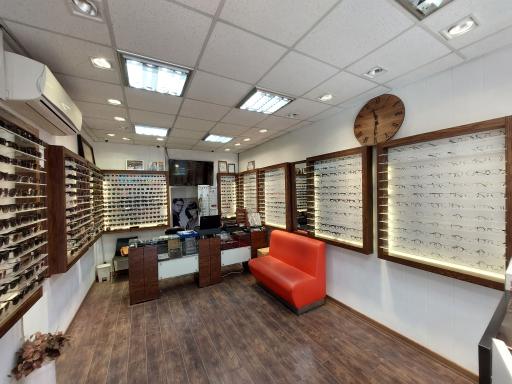 عکس عینک سازی ماندگار