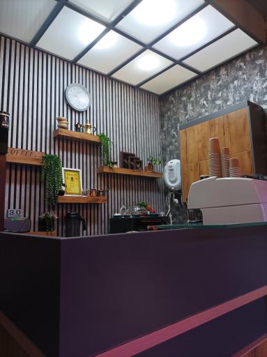 عکس کافه آروما