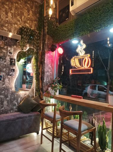 عکس کافه آروما