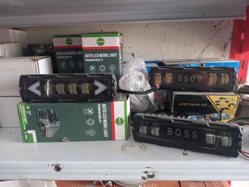 عکس فروشگاه لوکس و تزیینات علی