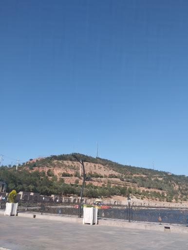 عکس دریاچه مصنوعی عینالی (داغ گولی)