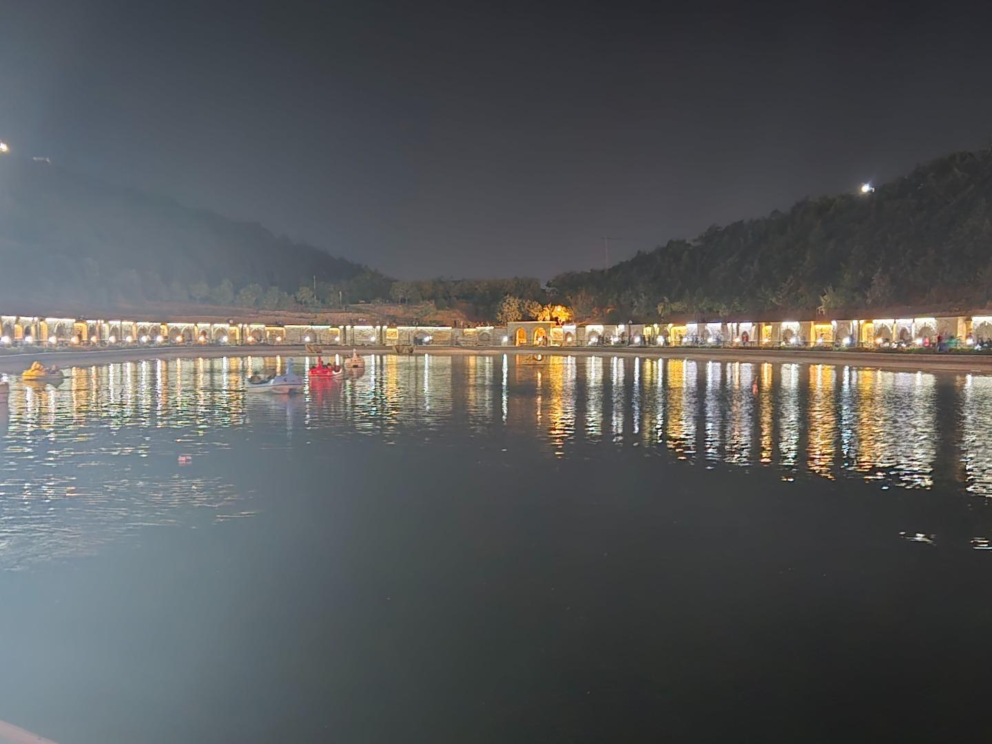 عکس دریاچه مصنوعی عینالی (داغ گولی)