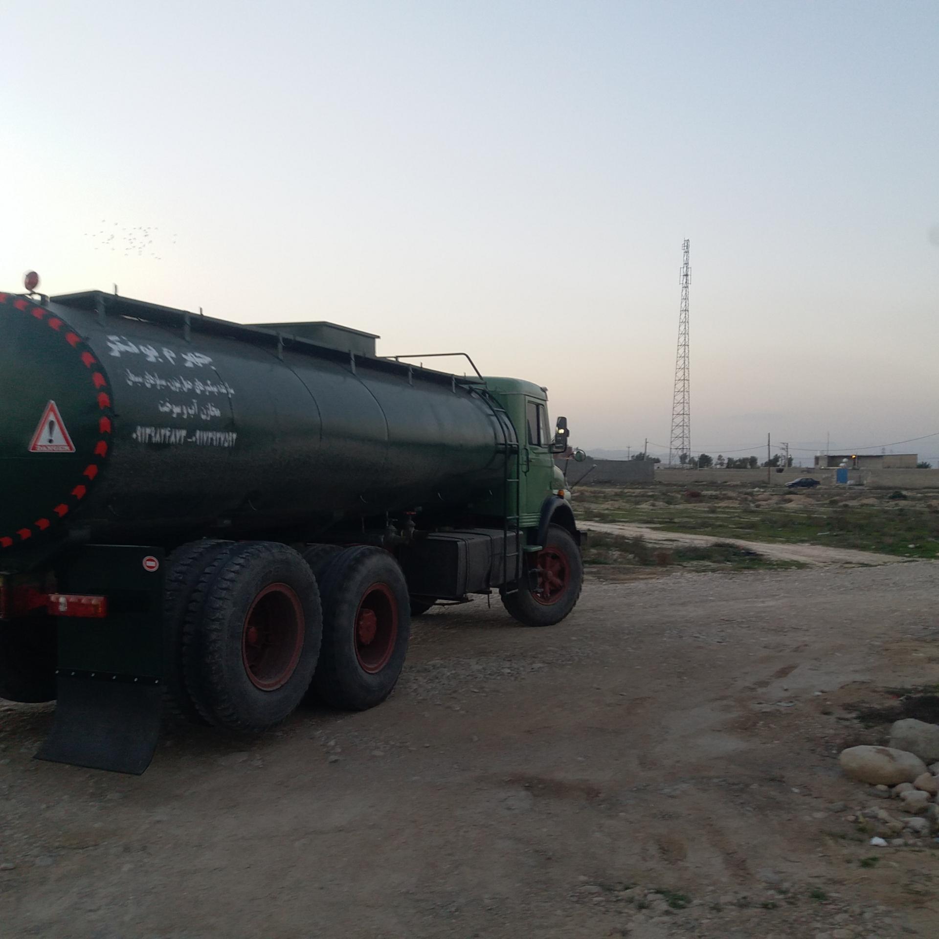 عکس کارگاه تولیدی صنعتی جهرم بونکر