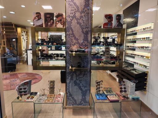 عکس عینک آلوارس