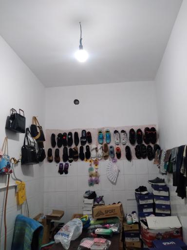 عکس کفش رضا