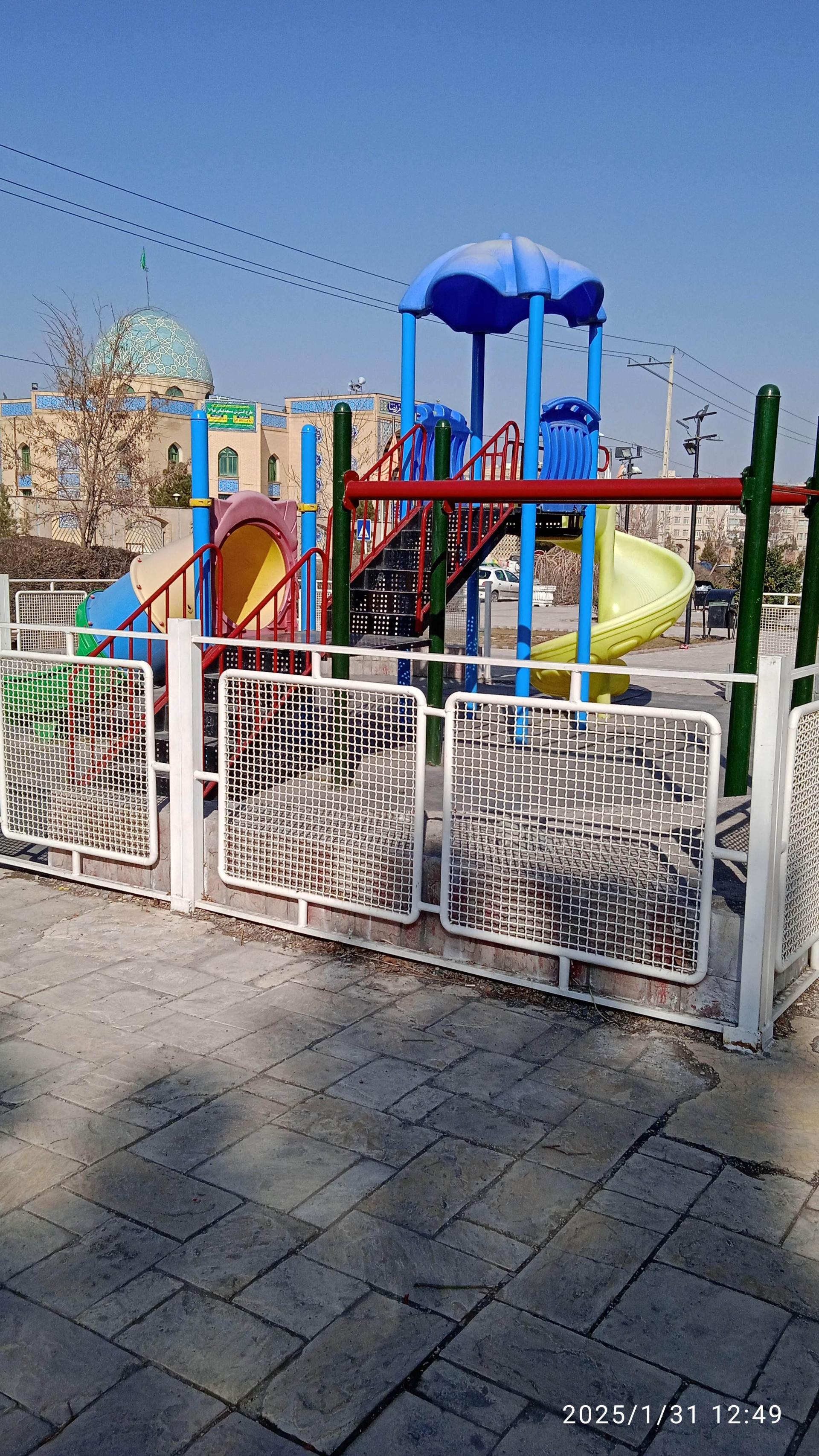 عکس محوطه بازی بچه‌ها