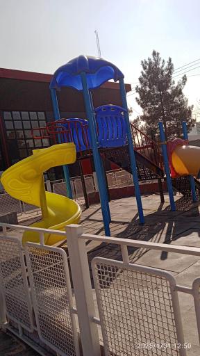 عکس محوطه بازی بچه‌ها
