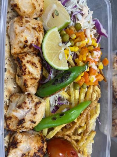 عکس تهیه غذای طهرون(جهانی)