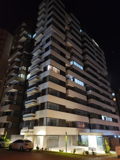عکس برج مسکونی