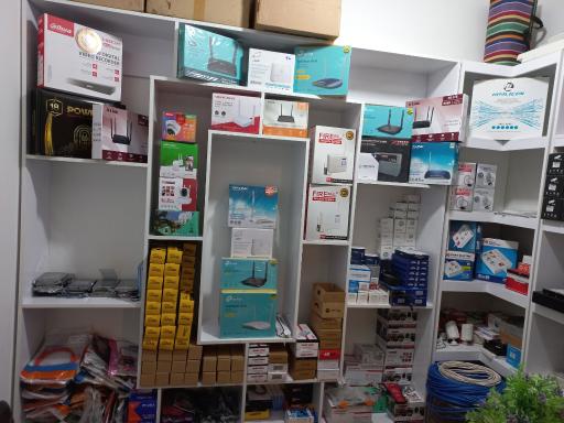 عکس فروشگاه دوربین مداربسته و دزدگیر اماکن‌